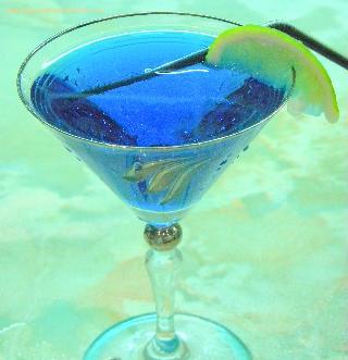 Коктейль "Голубая лагуна" - рецепт приготовления с пошаговой инструкцией и фотографиями