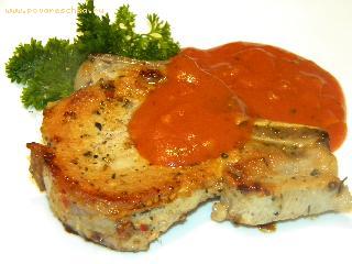 Свинина на косточке под томатным пряным соусом - рецепт приготовления с пошаговой инструкцией и фотографиями