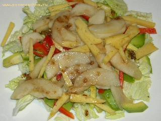 Салат с авокадо и грушей - рецепт приготовления с пошаговой инструкцией и фотографиями